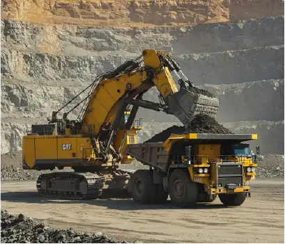 Powerful Hydraulic Shovel